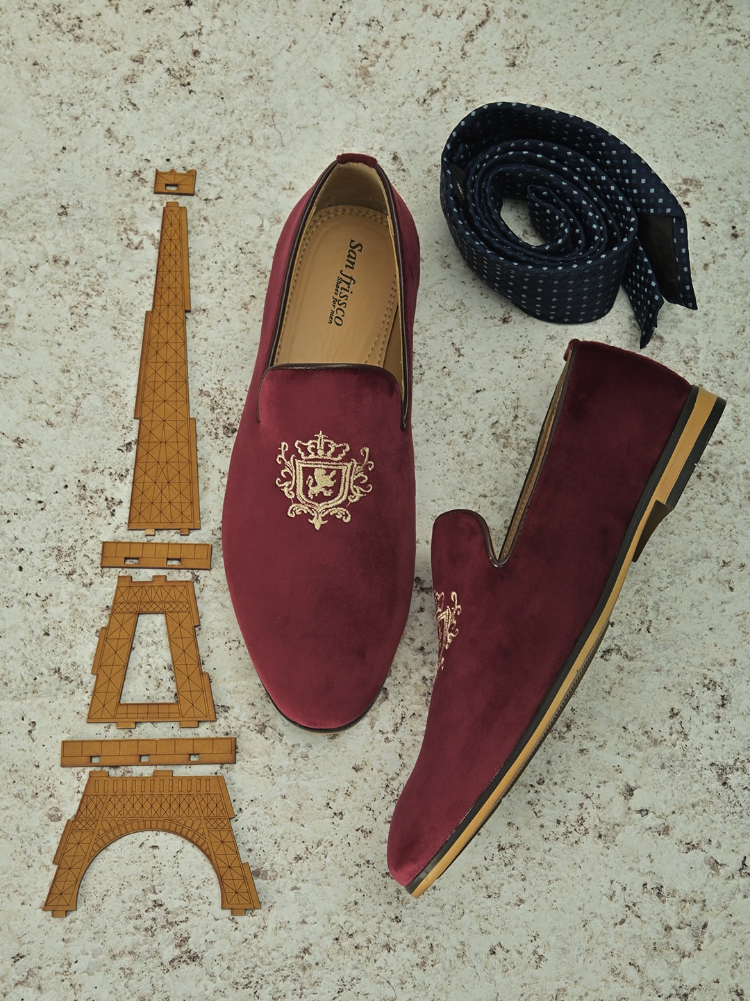 

San Frissco Men Burgundy Loafers
