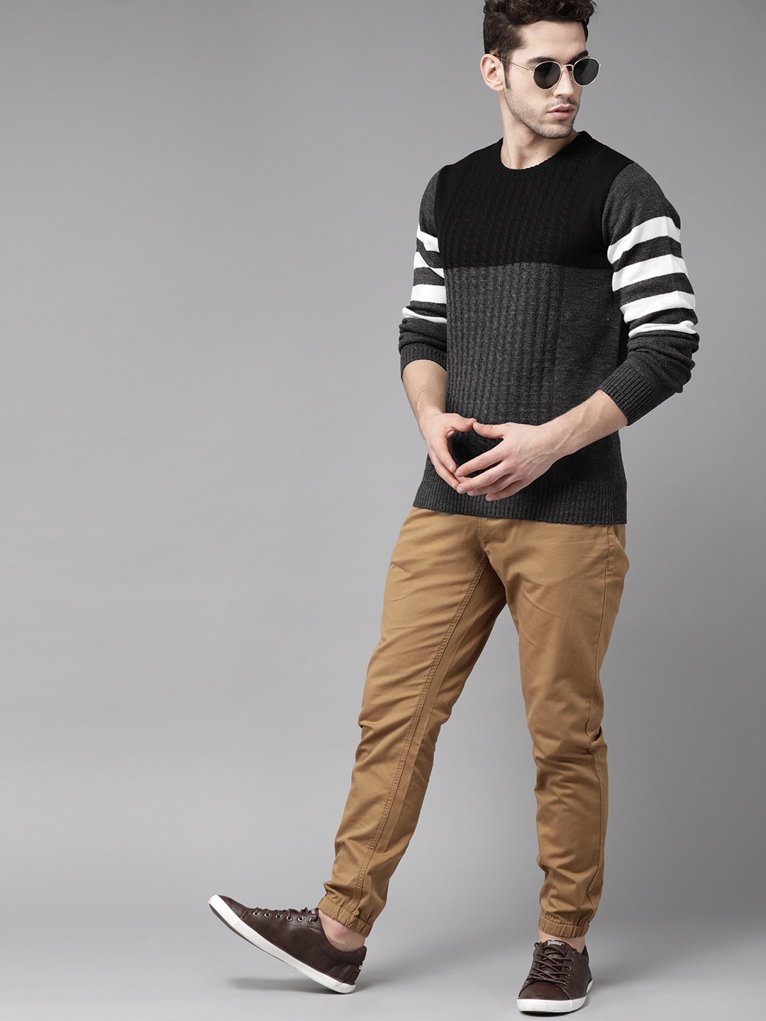 

Roadster Men Charcoal Grey & Black Colourblocked Pullover