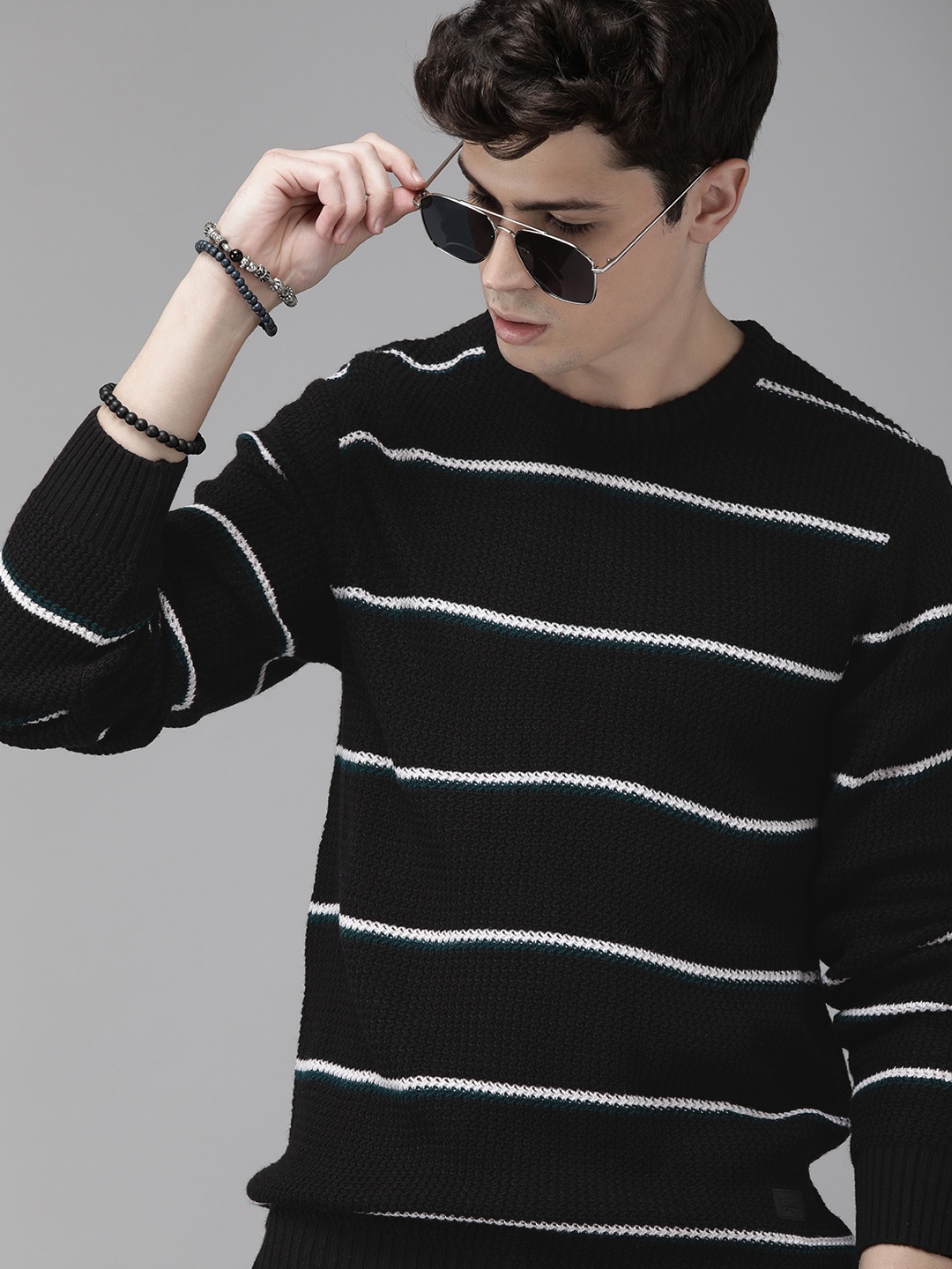 

Roadster Men Black & White Striped Pullover Sweater