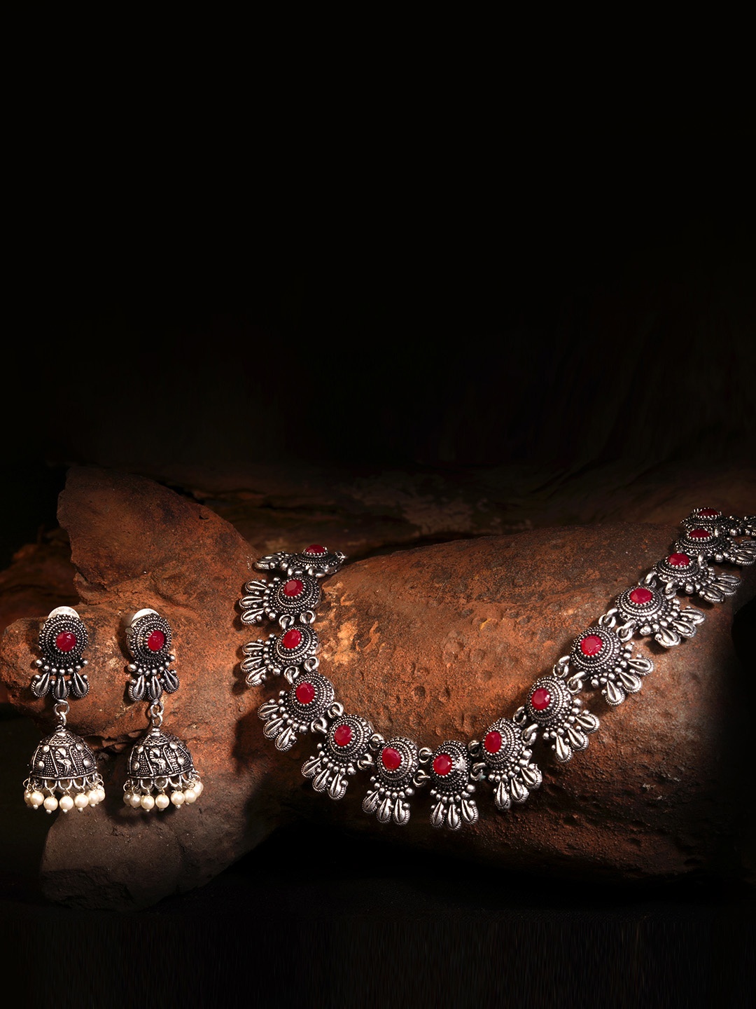

LAIDA Oxidised Silver-Plated Pink Stone-Studded Jewellery Set