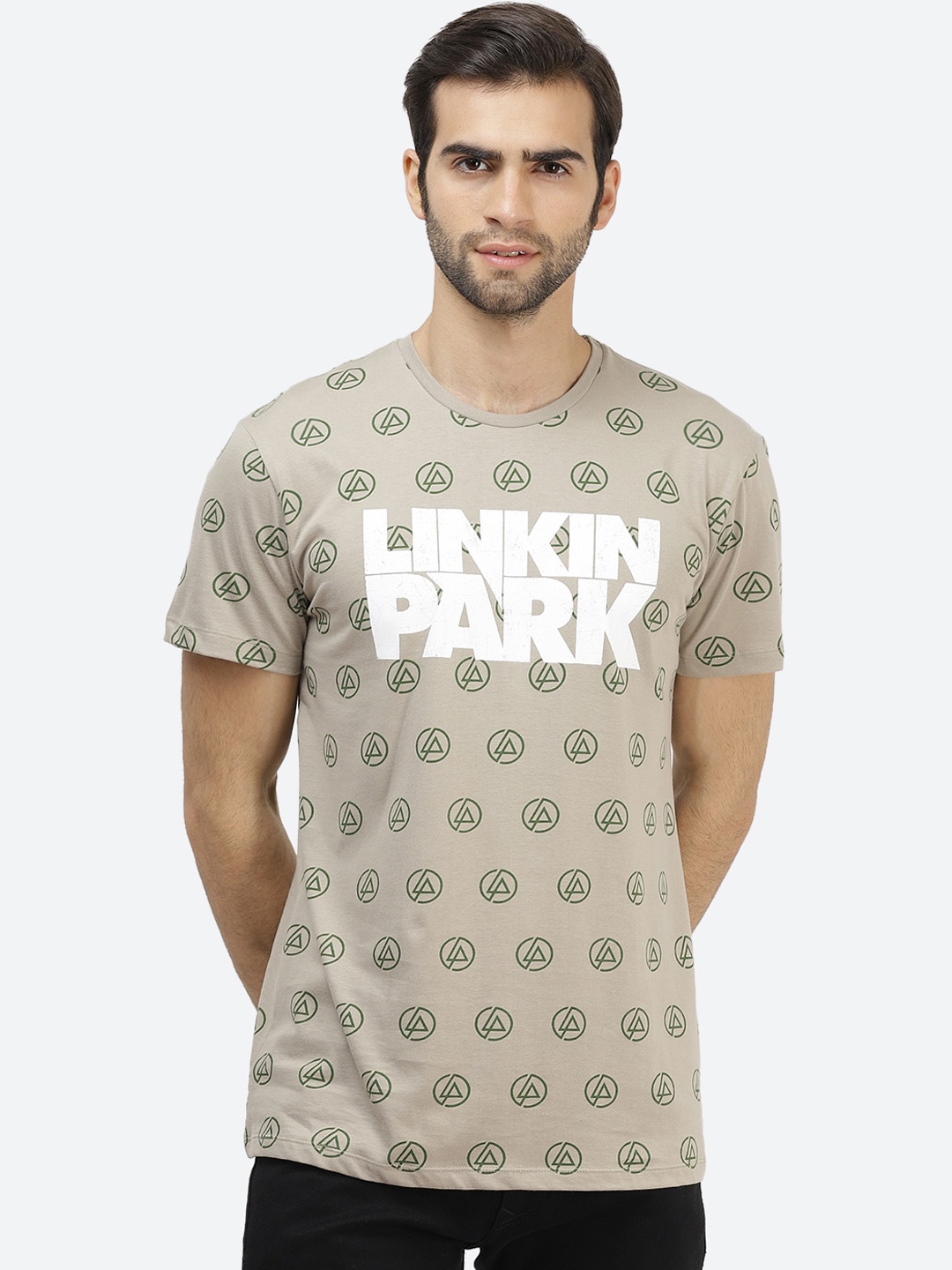 

Free Authority Men Olive Green Linkin Park Printed Round Neck T-shirt