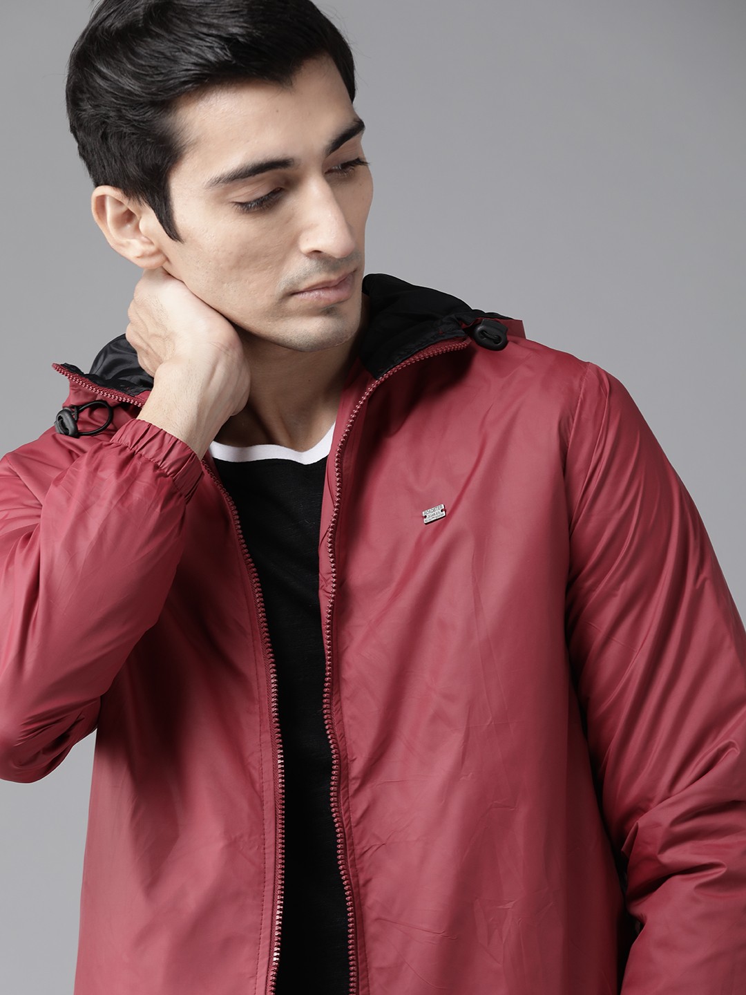 

Roadster Men Maroon Solid Tailored Jacket