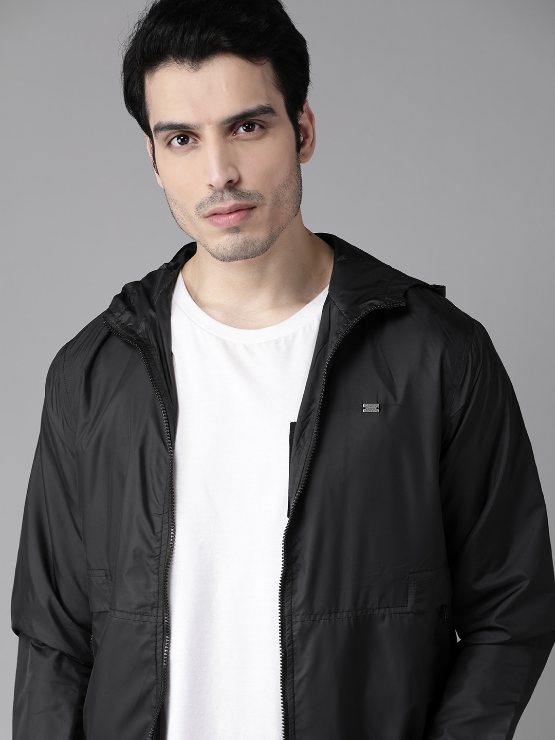 

Roadster Men Black Solid Hooded Bomber Jacket