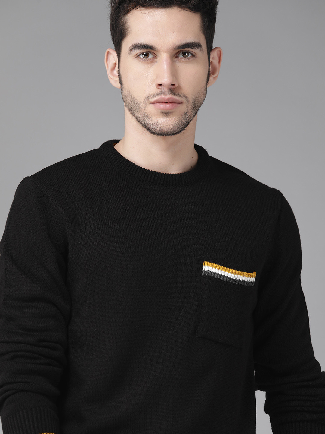 

Roadster Men Black Solid Pullover Sweater