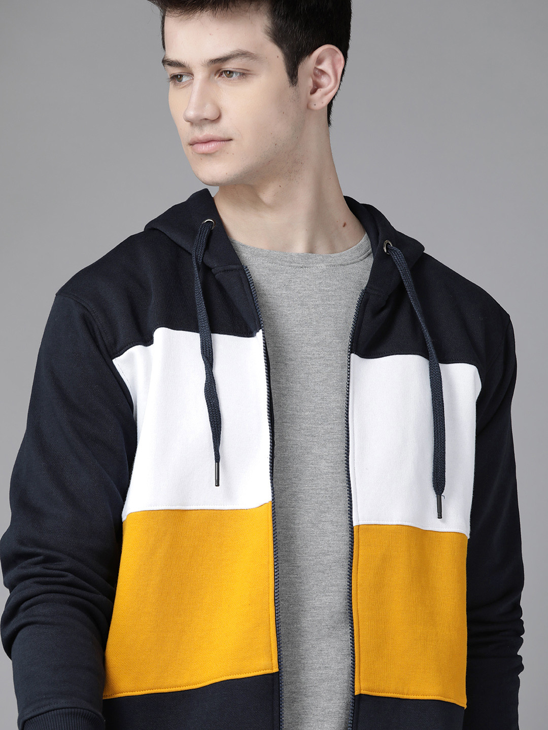 

Roadster Men Navy Blue & Mustard Yellow Colourblocked Hooded Sweatshirt