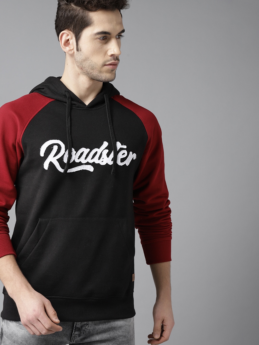 

Roadster Men Black & White Brand Logo Embroidered Hooded Sweatshirt