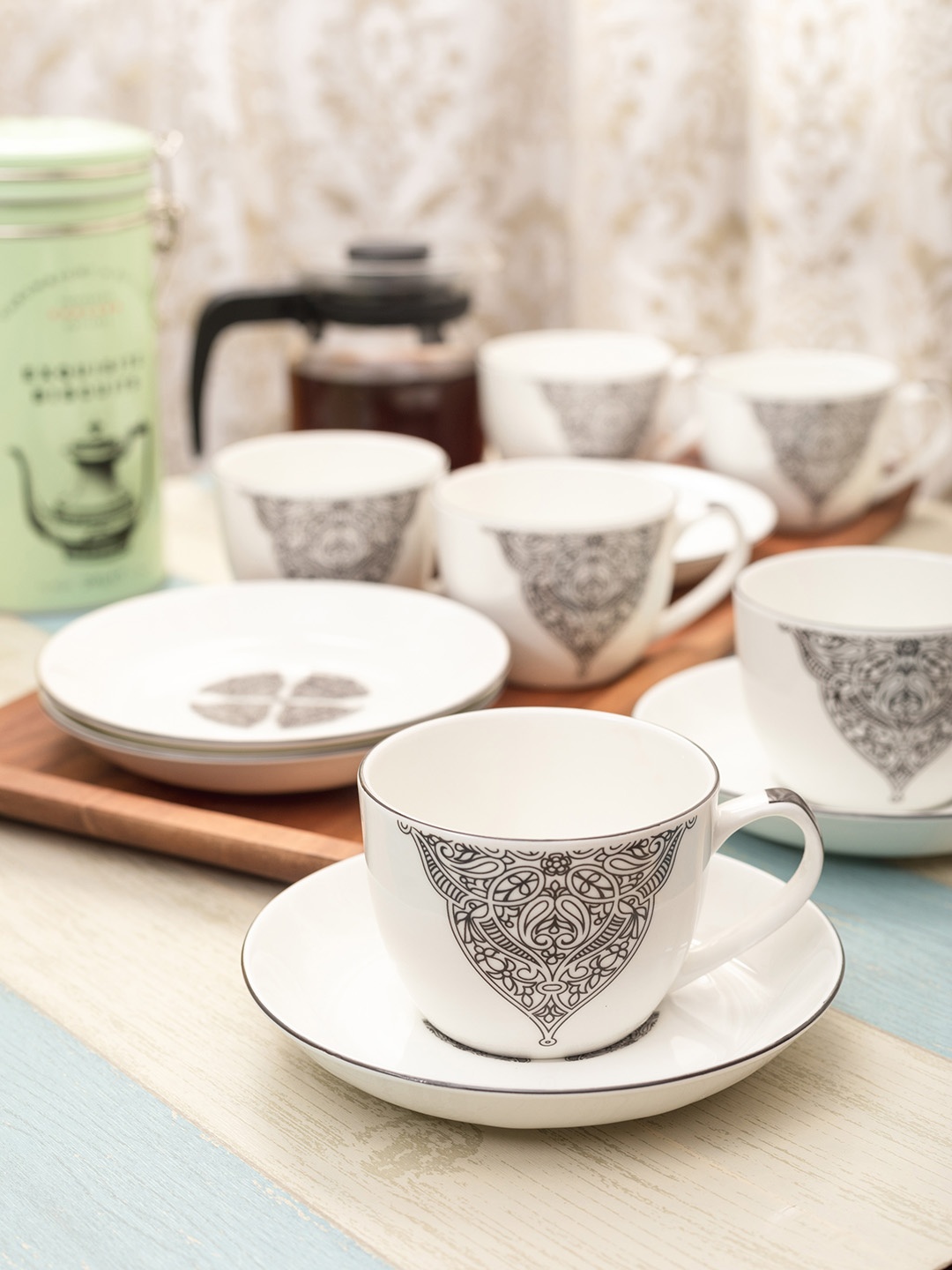 

GOODHOMES Set Of 6 White & Black Indian Motif Design Bone China Cups & Saucers