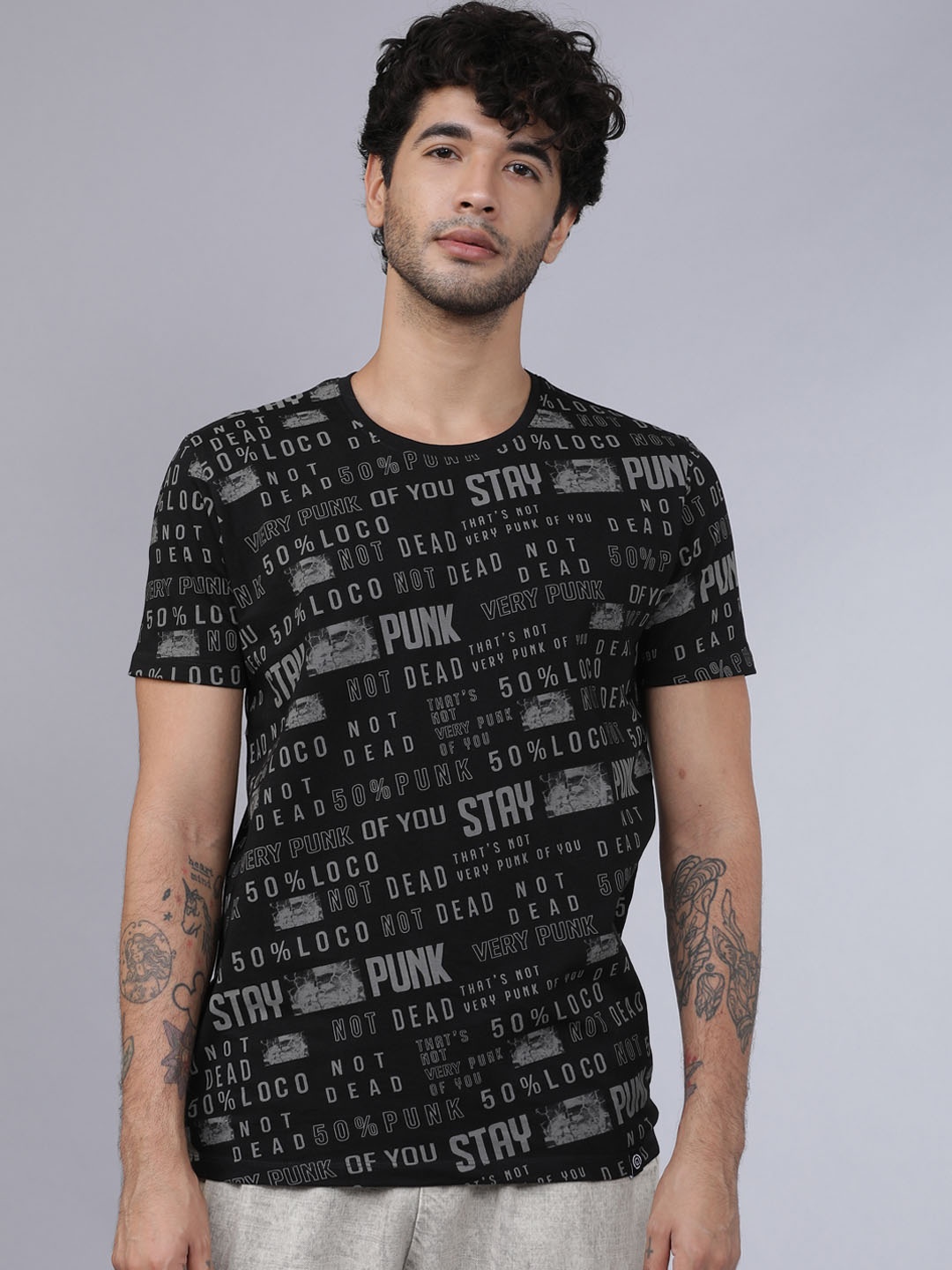 

LOCOMOTIVE Men Black Printed Round Neck T-shirt