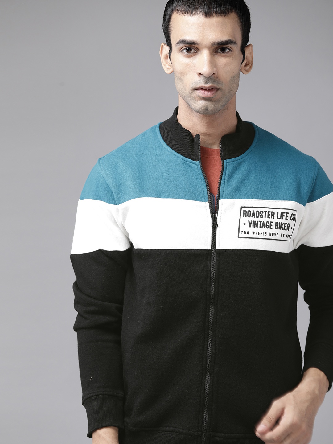 

Roadster Men Black & Blue Colourblocked Sweatshirt