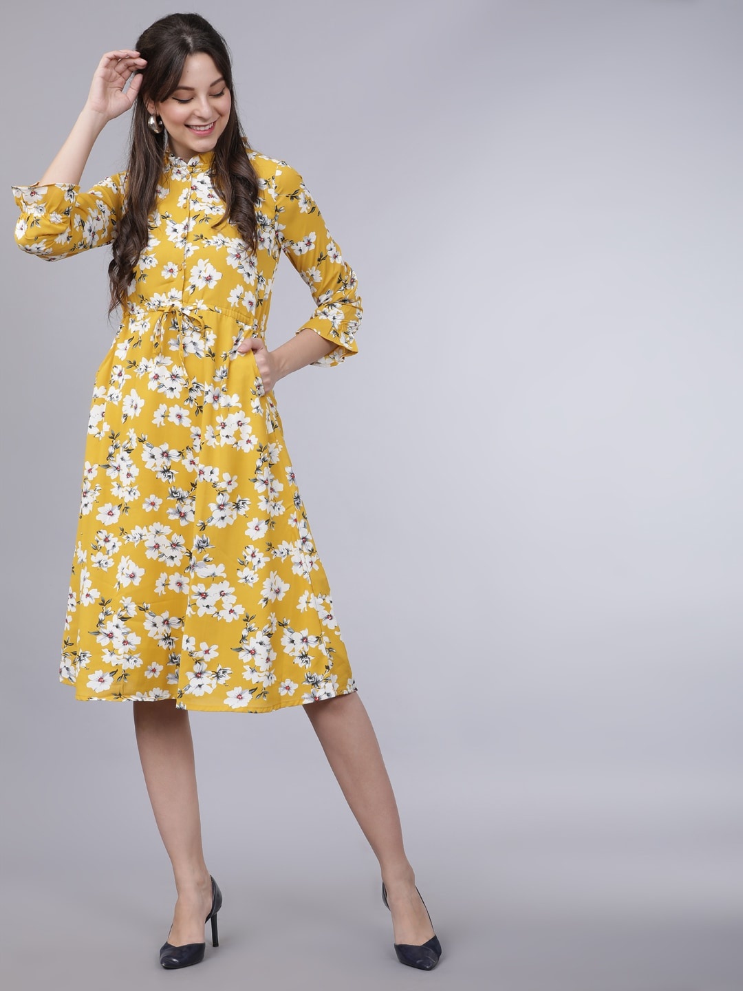 

Tokyo Talkies Women Mustard Yellow & White Floral Printed Fit and Flare Dress