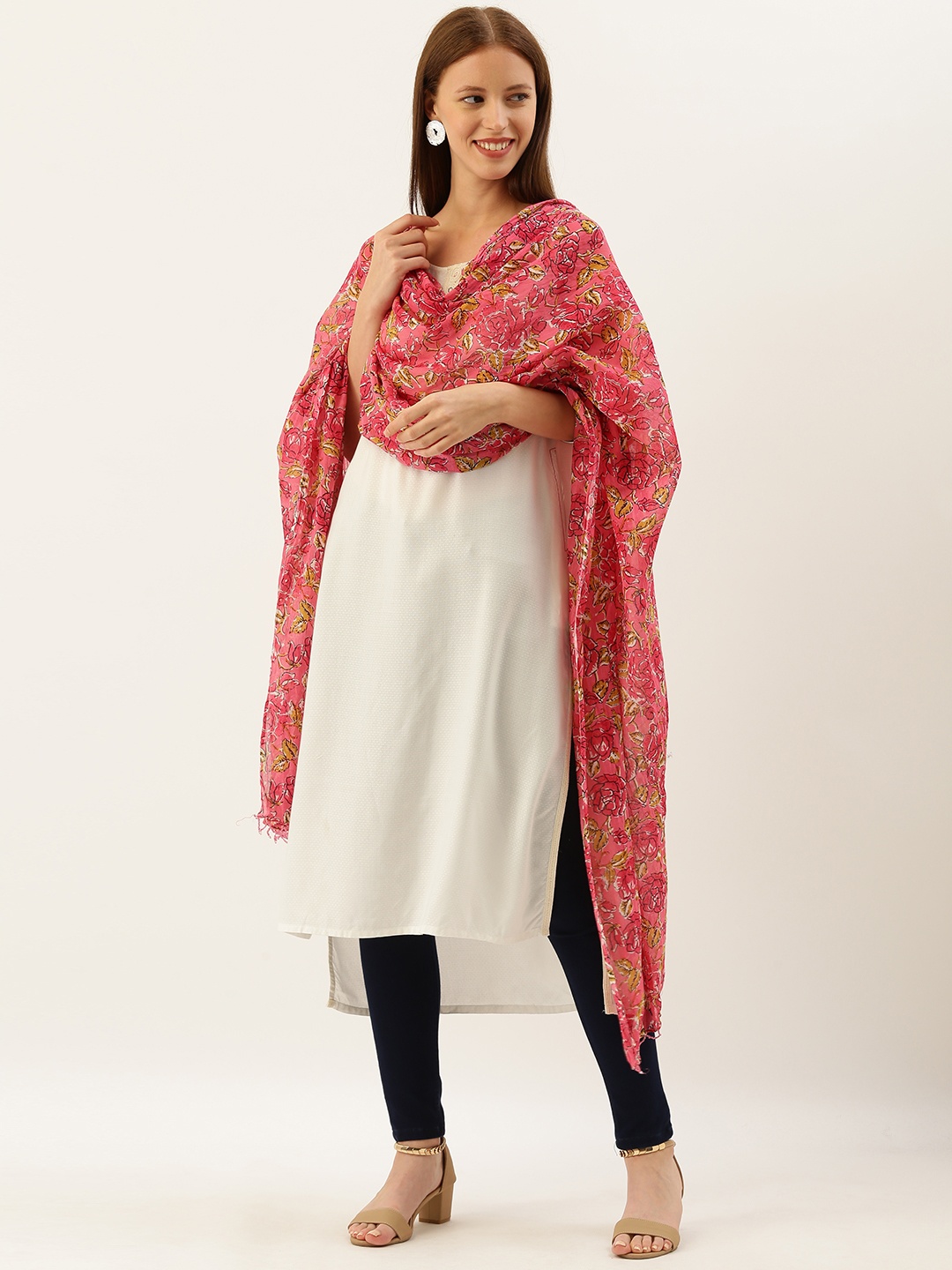 

Shaily Pink & Orange Floral Jaipuri Printed Dupatta