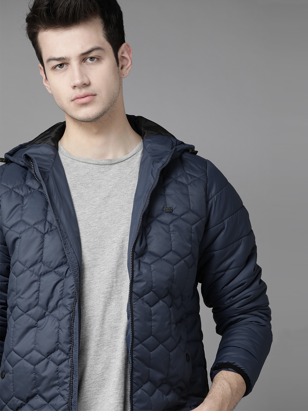 

Roadster Men Navy Blue Solid Hooded Quilted Jacket