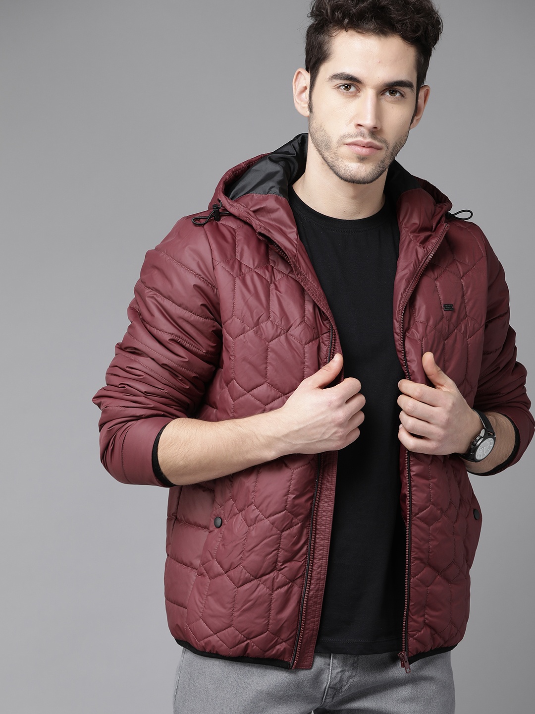 

Roadster Men Maroon Solid Hooded Padded Jacket