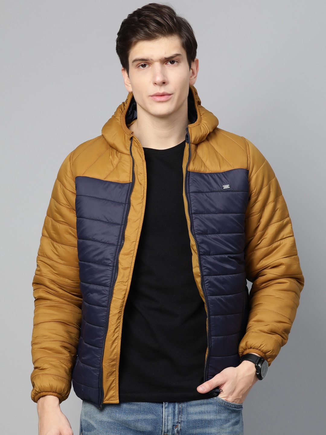 

Roadster Men Mustard Brown & Navy Blue Colourblocked Hooded Padded Jacket