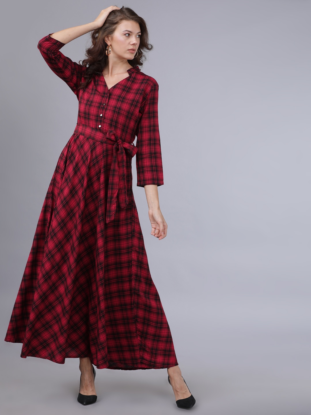 

Tokyo Talkies Women Red & Navy Blue Checked Maxi Dress