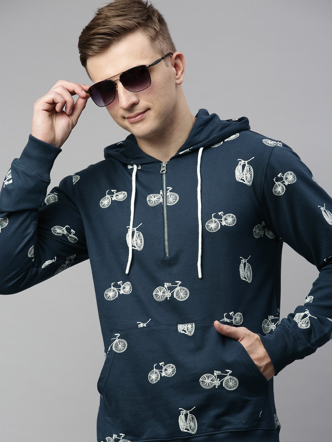 

Mast & Harbour Men Navy Blue & White Printed Hooded Sweatshirt