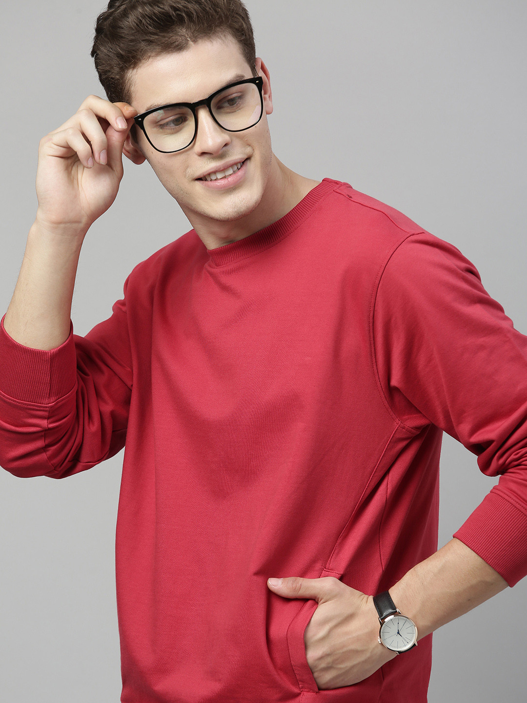 

Mast & Harbour Men Coral Red Solid Pullover Sweatshirt