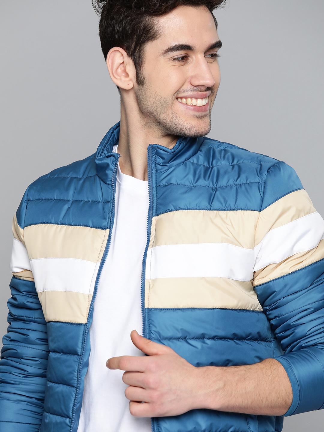 

Mast & Harbour Men Blue & Beige Striped Lightweight Quilted Jacket