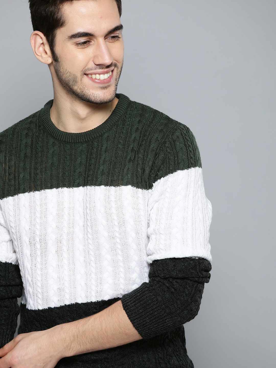 

Mast & Harbour Men Charcoal Grey & White Cable Knit Colourblocked Pullover