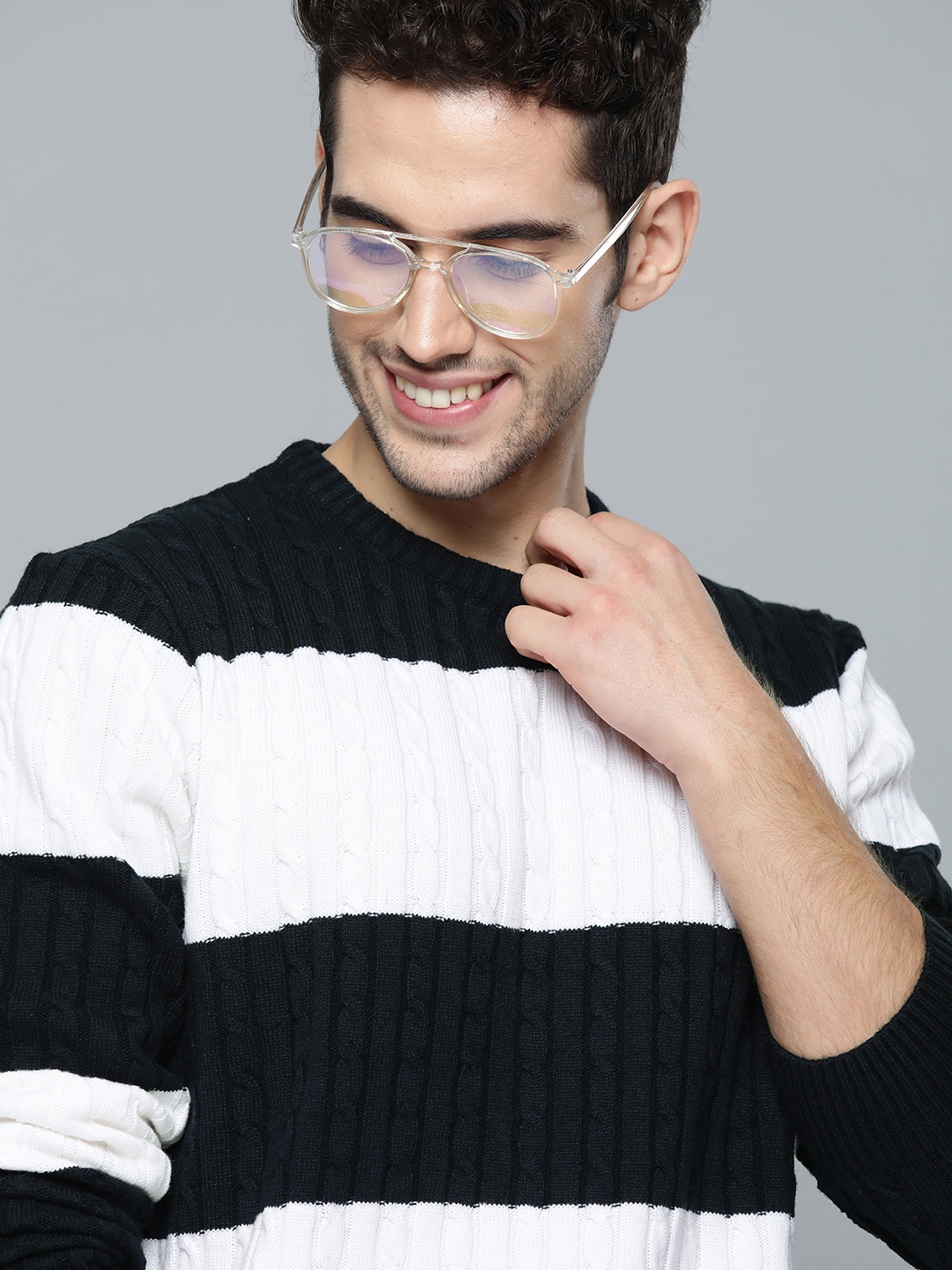 

Mast & Harbour Men Navy Blue & White Cable Knit Striped Pullover Sweater