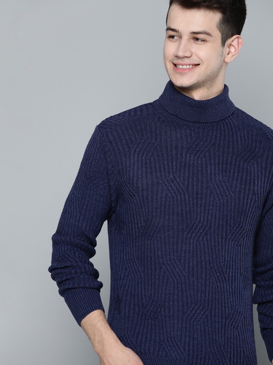 

Mast & Harbour Men Navy Blue Ribbed Pullover Sweater