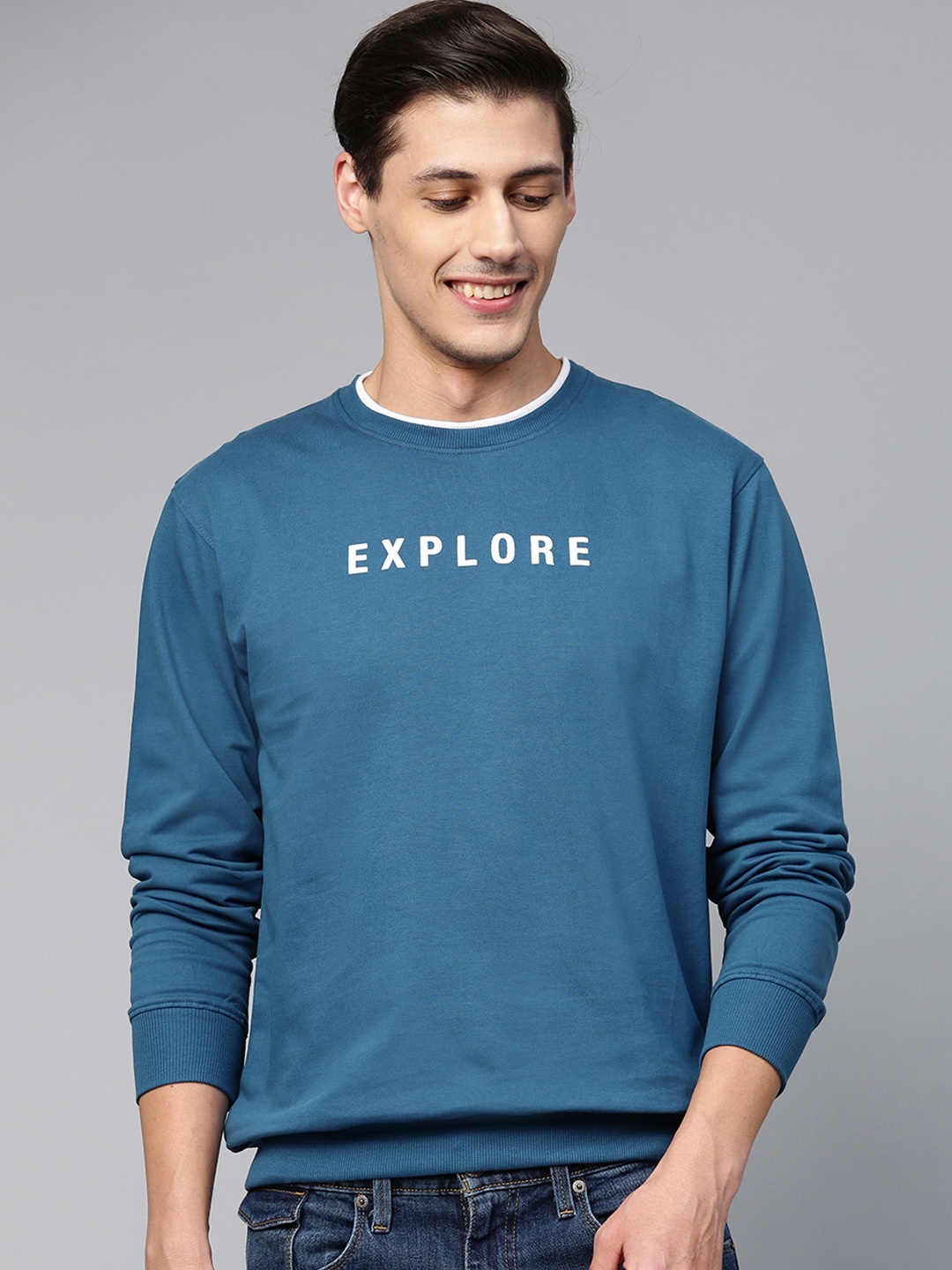 

Mast & Harbour Men Blue Solid Sweatshirt