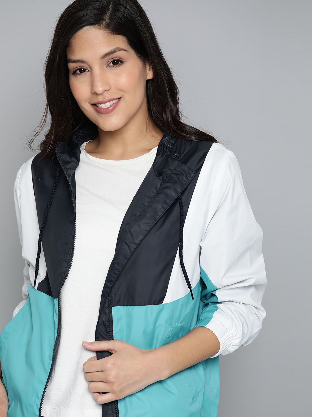 

Mast & Harbour Women Blue & White Colourblocked Hooded Lightweight Tailored Jacket