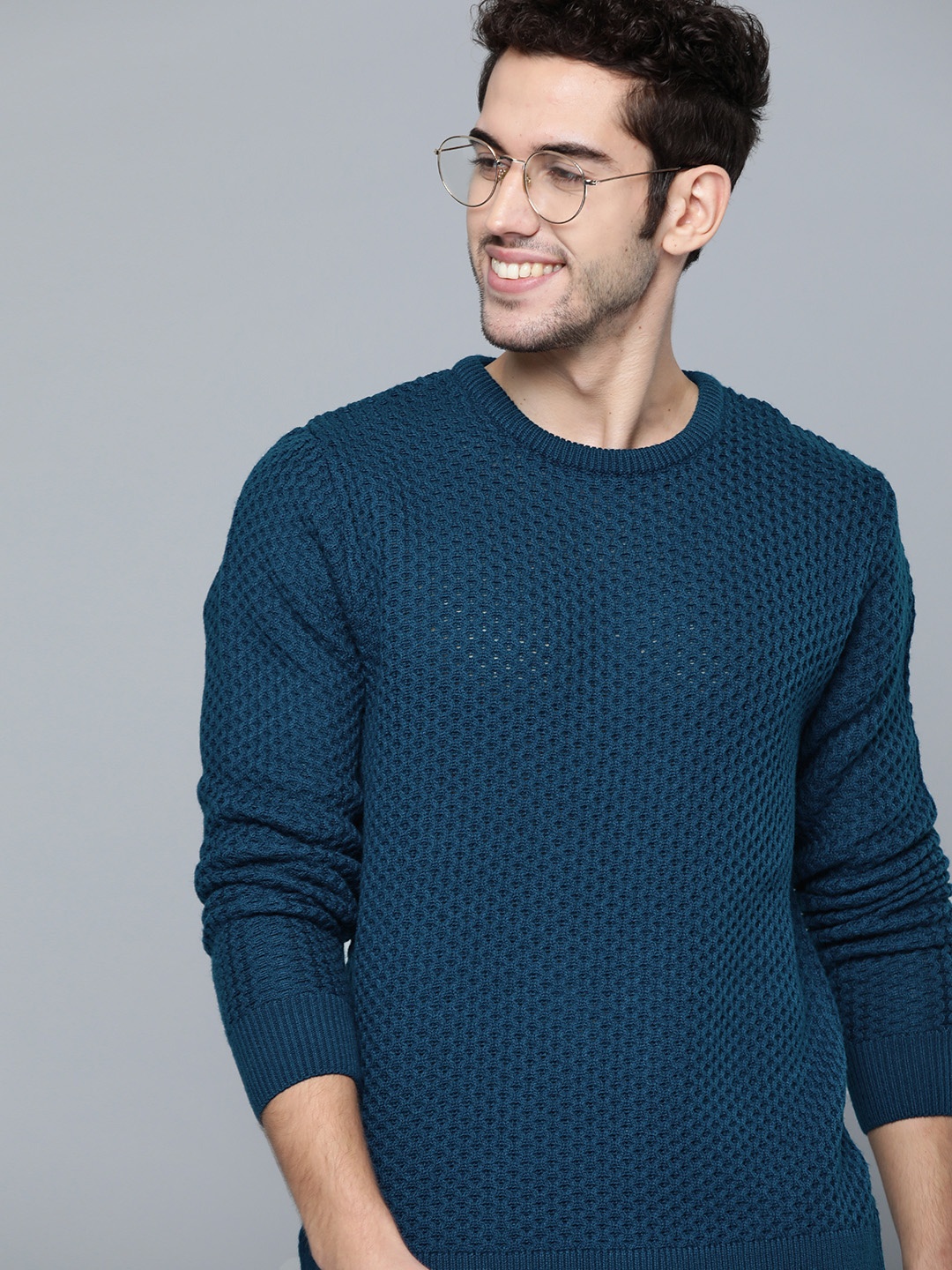 

Mast & Harbour Men Navy Blue Self Design Pullover Sweater