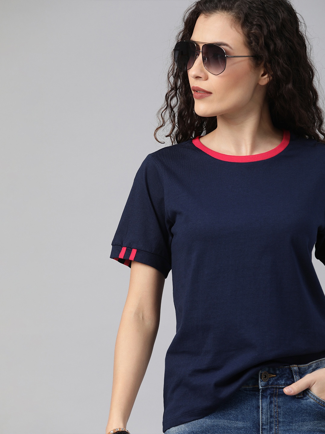 

Roadster Women Navy Blue Solid Round Neck T-shirt with Sleeve Stripes