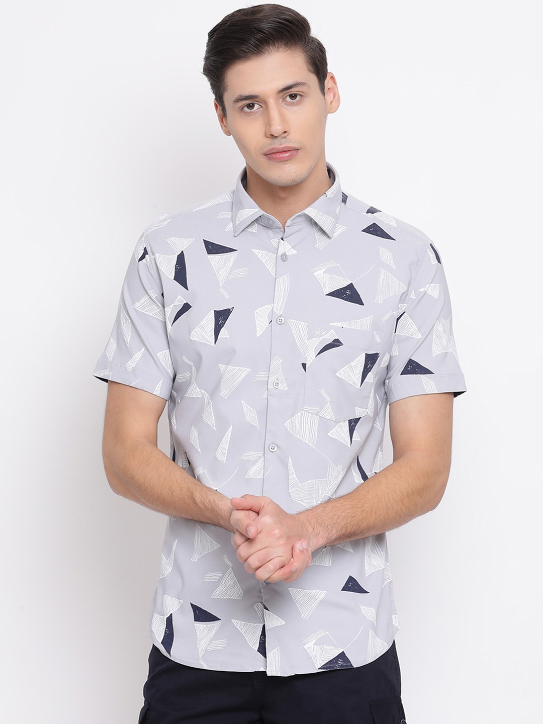 

Crimsoune Club Men Grey & Blue Slim Fit Printed Casual Shirt