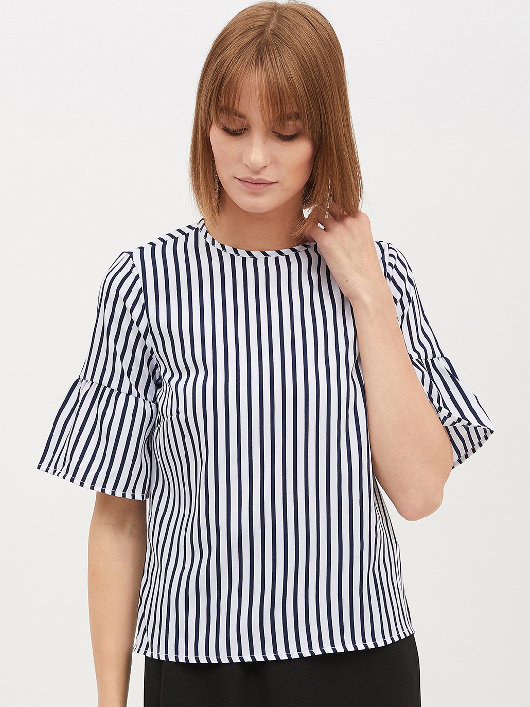 

Harpa Women White & Navy Blue Striped Top