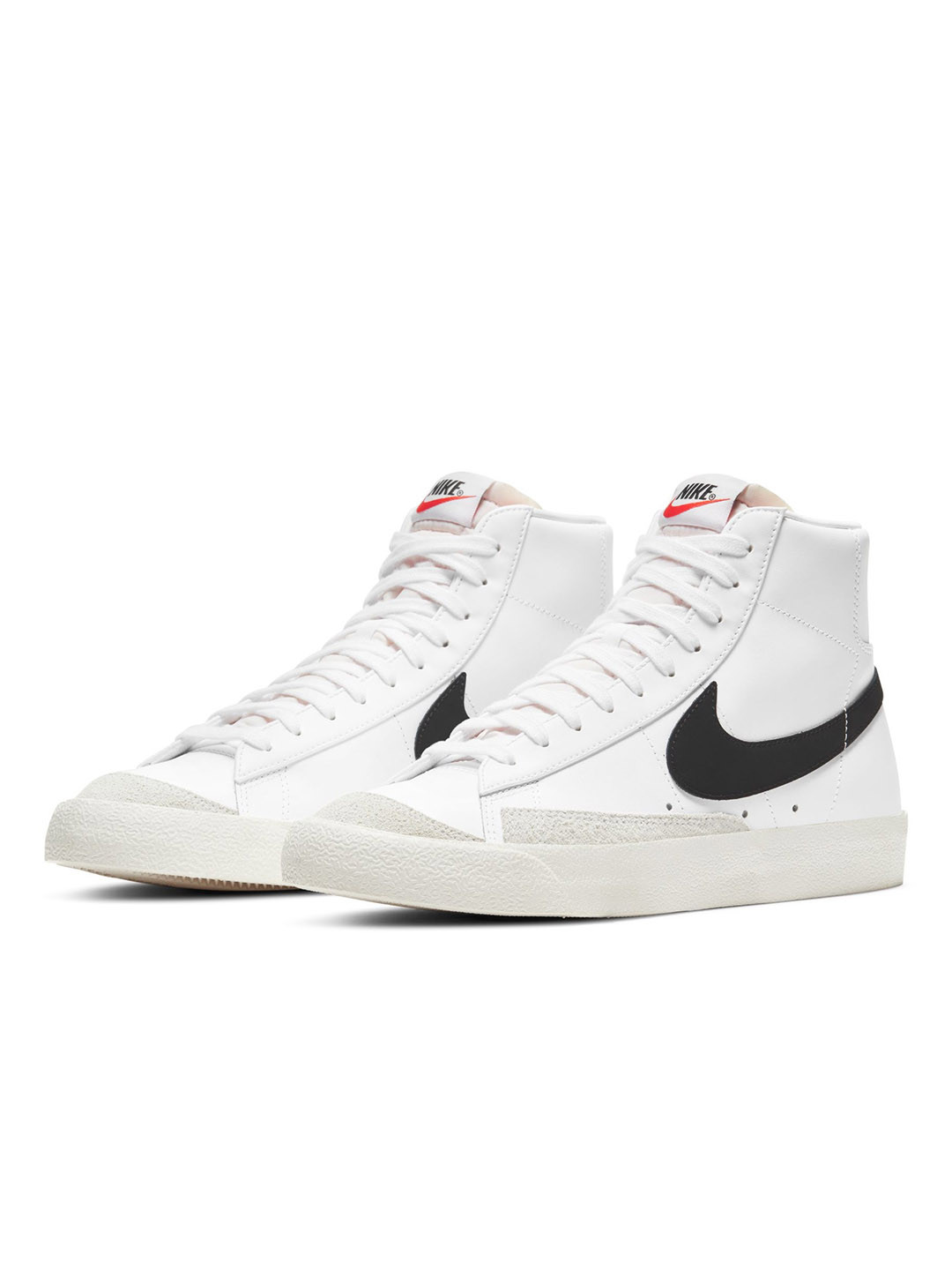 

Nike Men Blazer Mid '77 Vintage High-Top Basketball Shoes, White