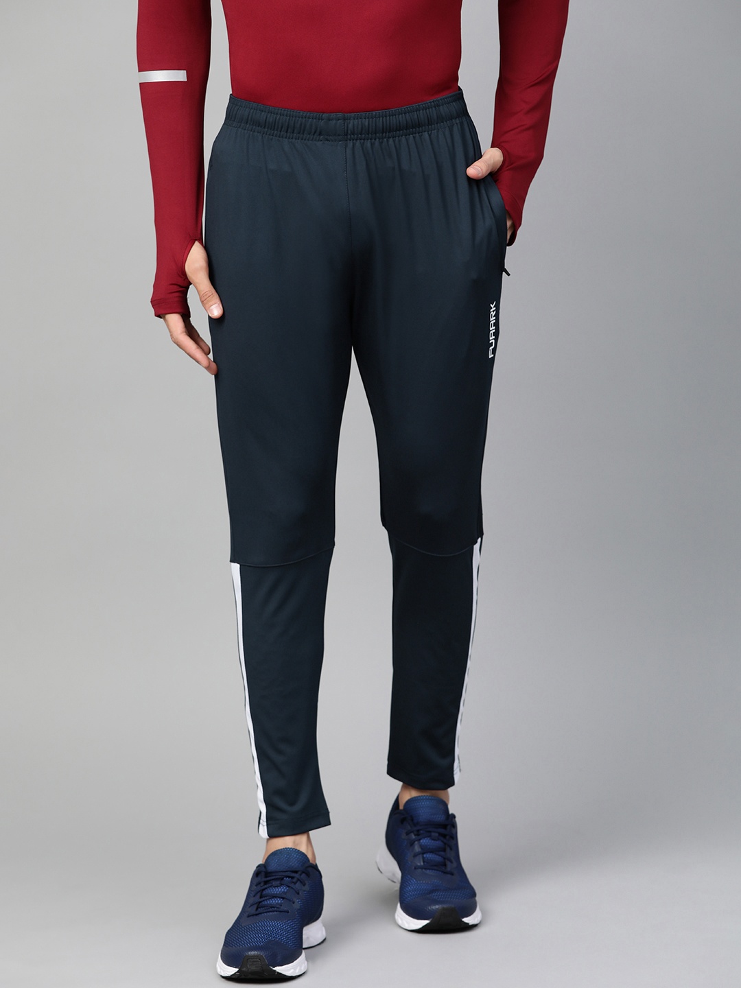 

FUAARK Men Navy Blue Solid Slim Fit Training Track Pants