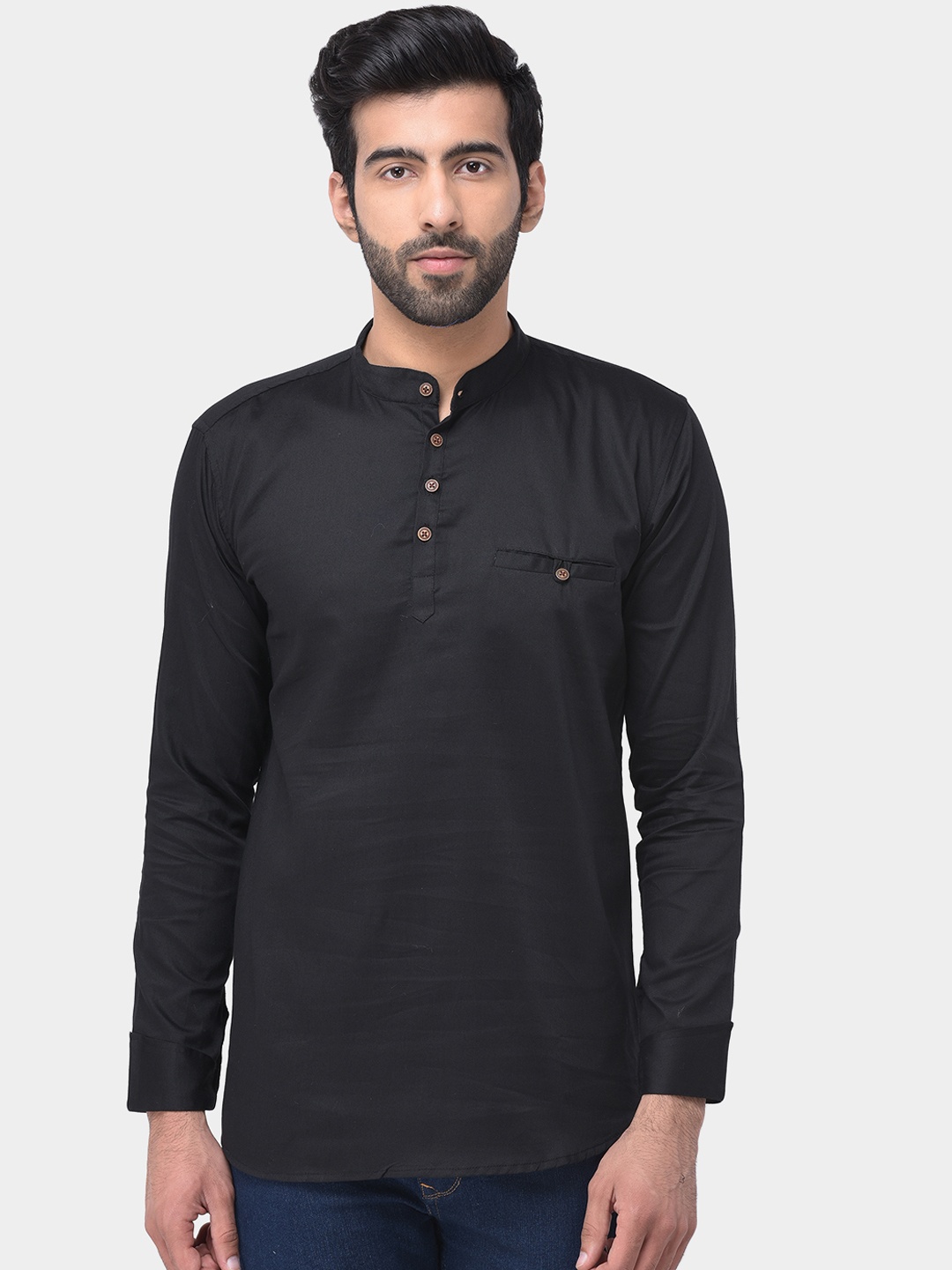 

SG LEMAN Men Black Solid Straight Kurta