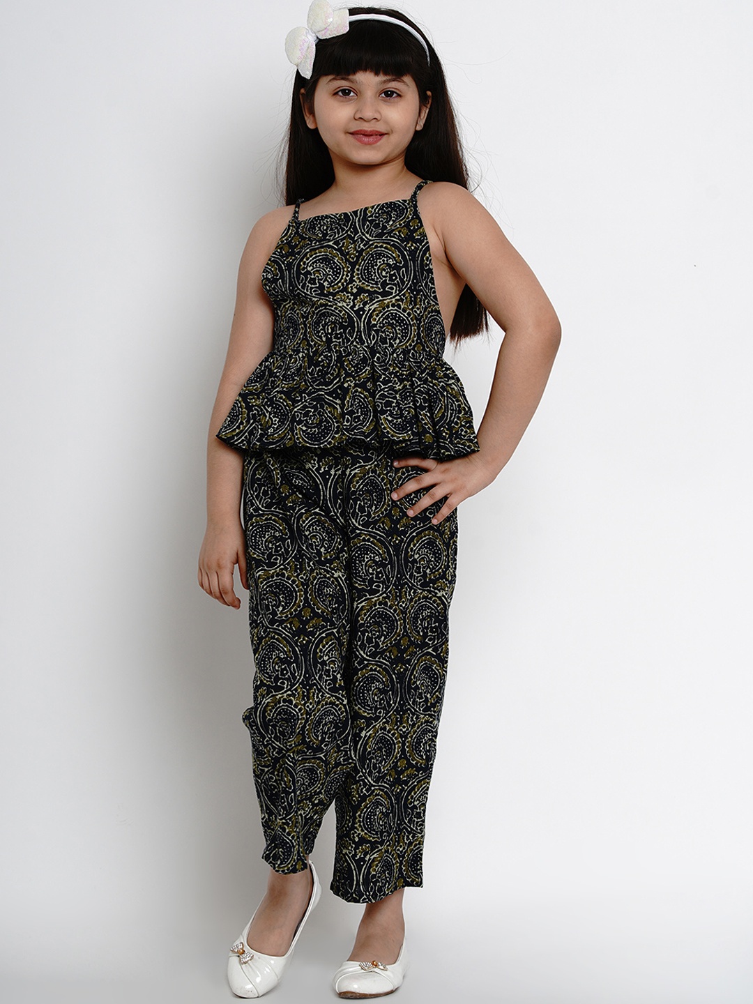 

Bitiya by Bhama Girls Navy Blue & Green Printed Basic Jumpsuit