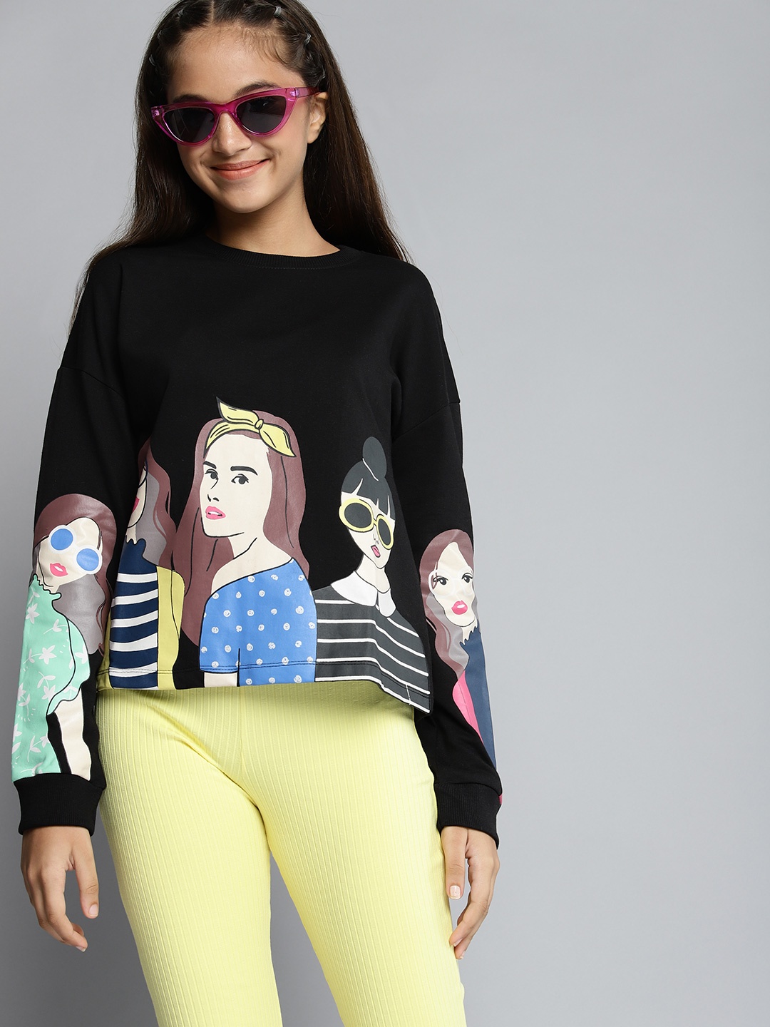 

YK Girls Black Graphic Print Knitted Cotton Sweatshirt