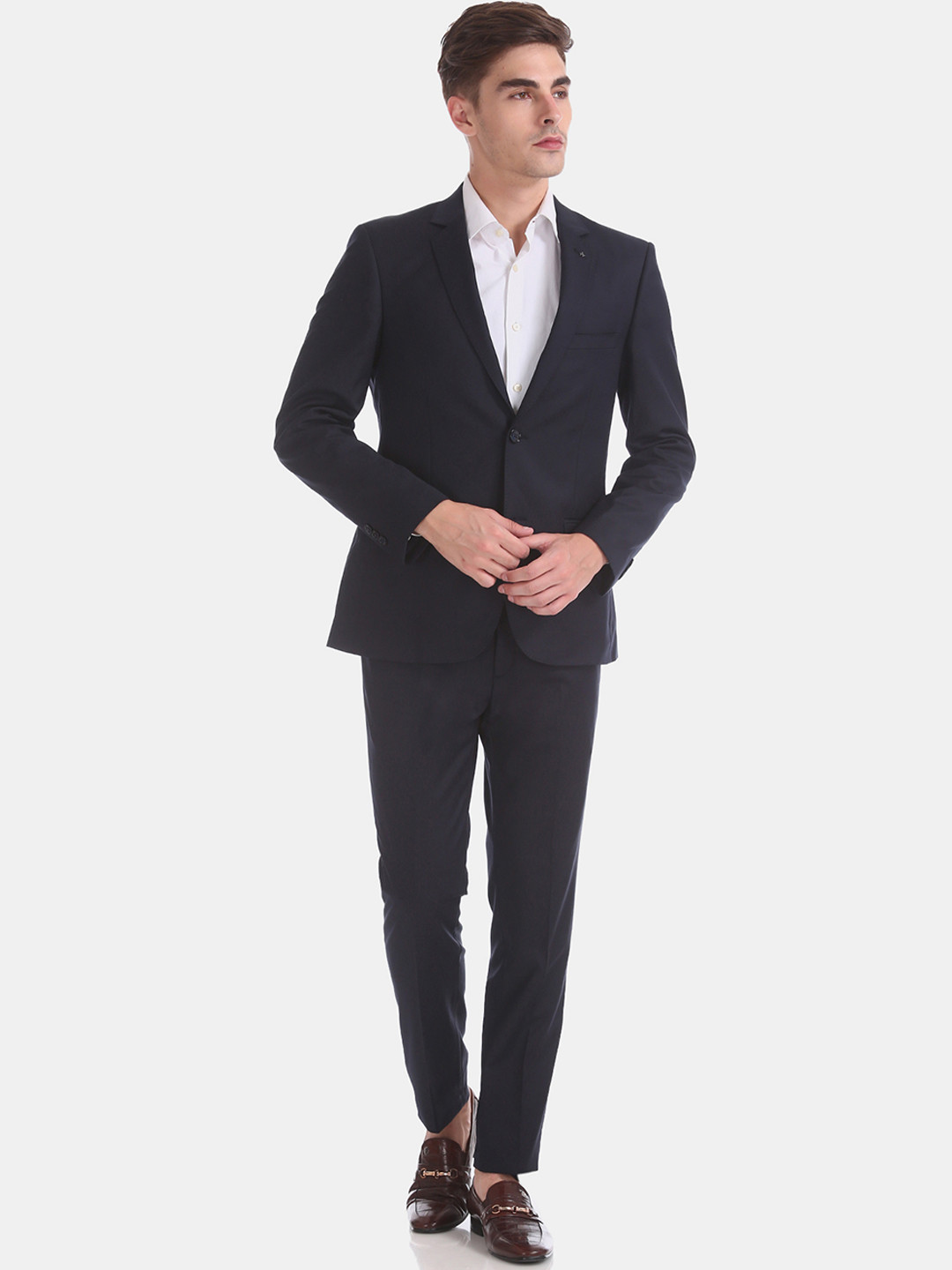 

Arrow Men Blue Solid Slim-Fit Single-Breasted Zero Calorie Formal Suit