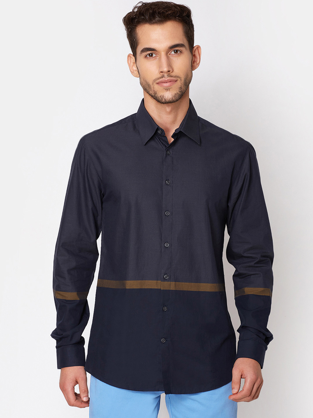

LINDBERGH Men Navy Blue Regular Fit Colourblocked Casual Shirt
