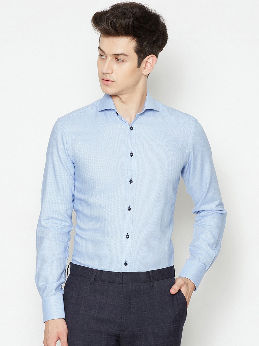 

Bruun & Stengade Men Blue Slim Fit Solid Formal Shirt