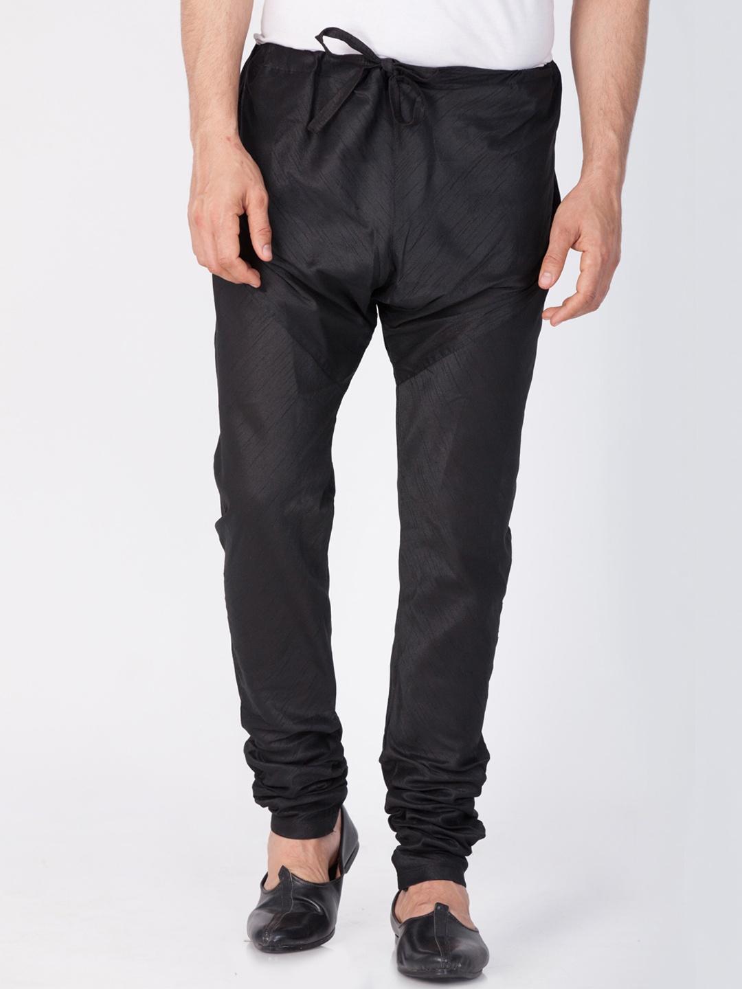 

VASTRAMAY Men Black Solid Churidar