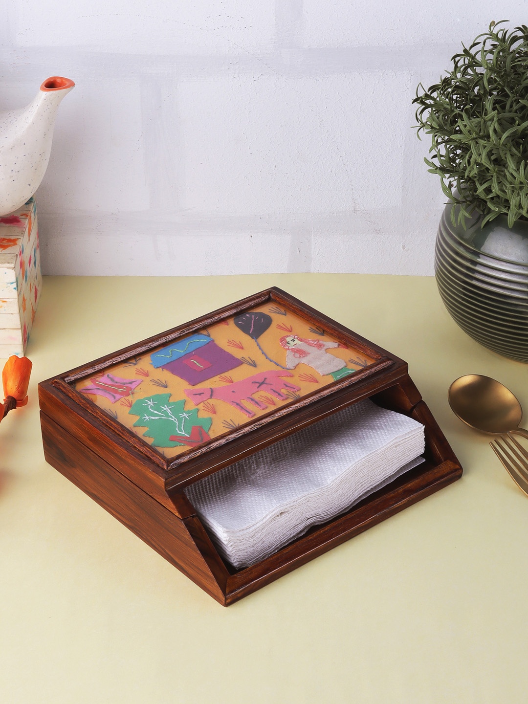 

VarEesha Yellow & Brown Patchwork Handmade Teak Wood Napkin Holder