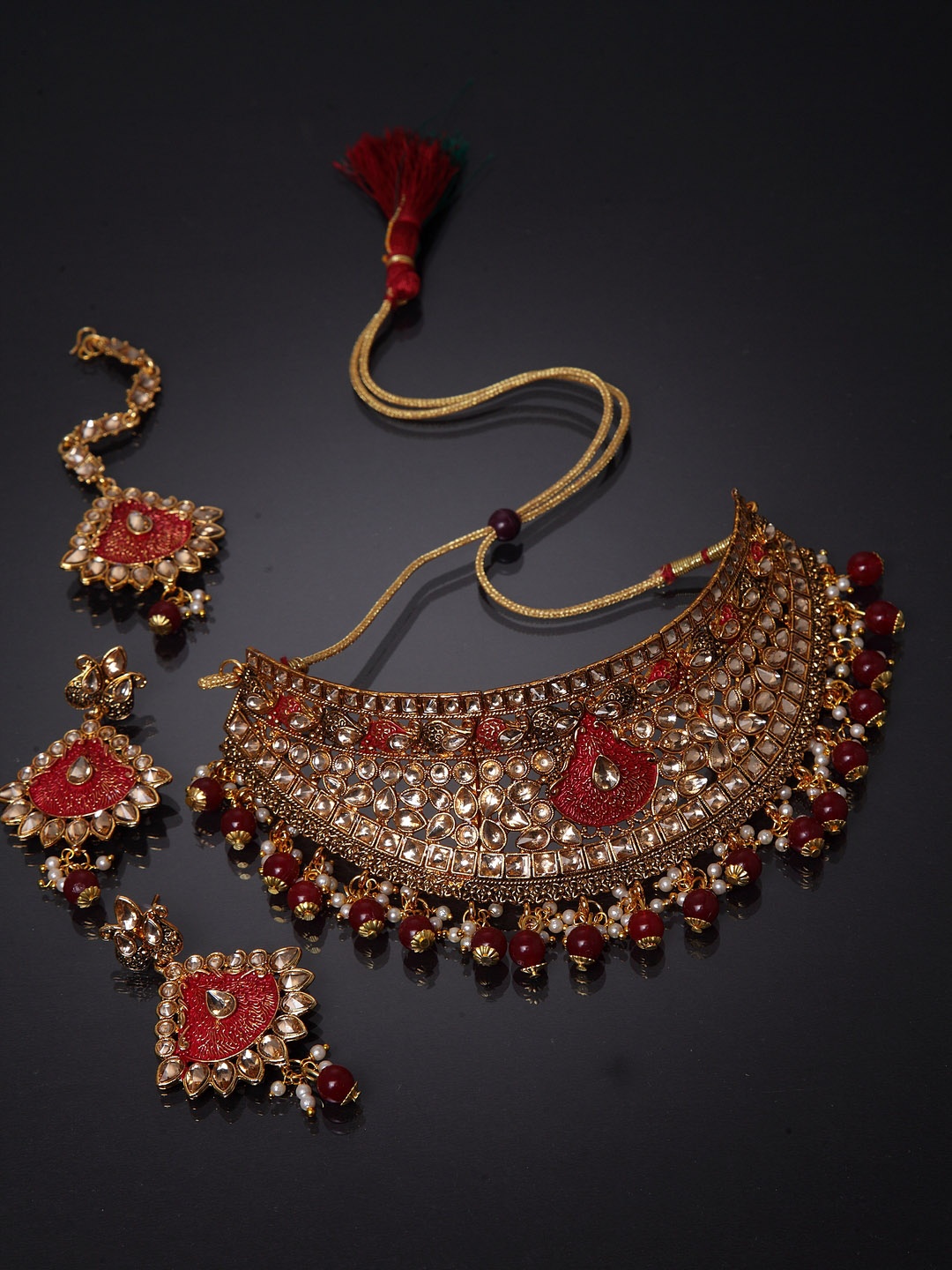 

ANIKAS CREATION Gold-Plated Beige & Maroon Kundan-Studded Enamelled Bridal Look Choker Jewellery Set