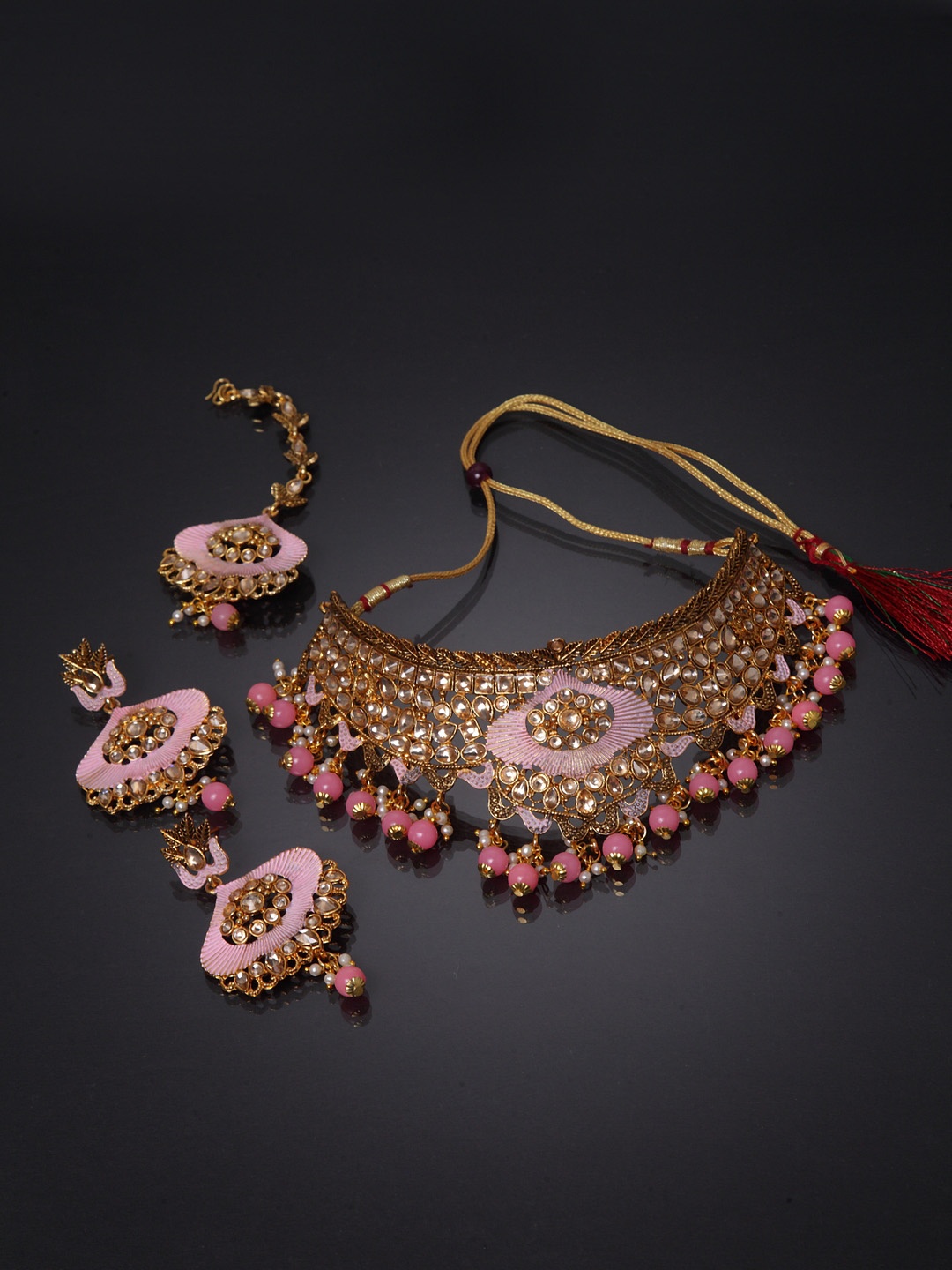 

ANIKAS CREATION Gold-Plated Beige & Pink Kundan-Studded Enamelled Bridal Look Choker Jewellery S