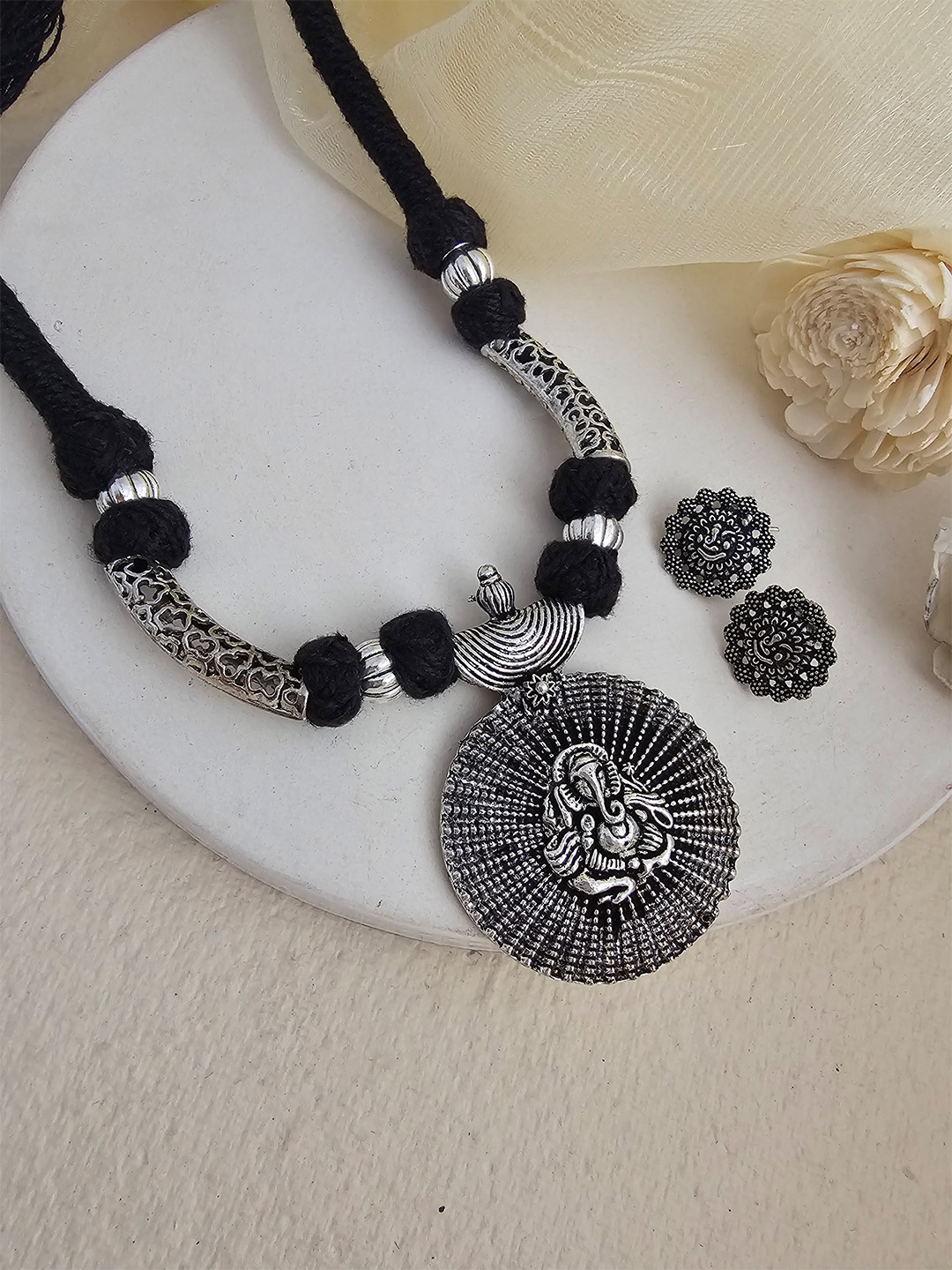 

Binnis Wardrobe Women Silver-Toned & Black Silver-Plated Jewellery Set