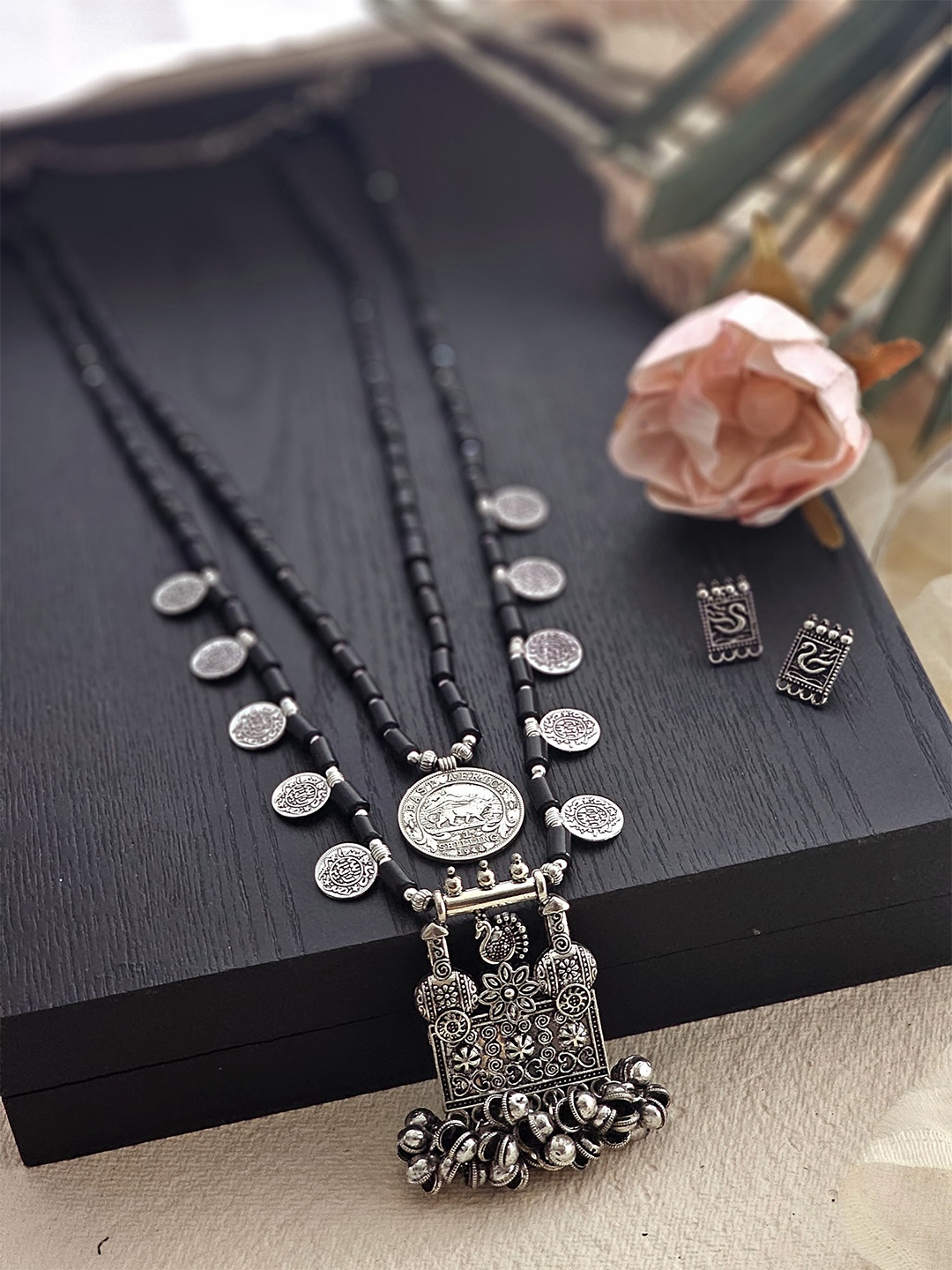 

Binnis Wardrobe Silver-Plated Peacock Handcrafted Necklace set