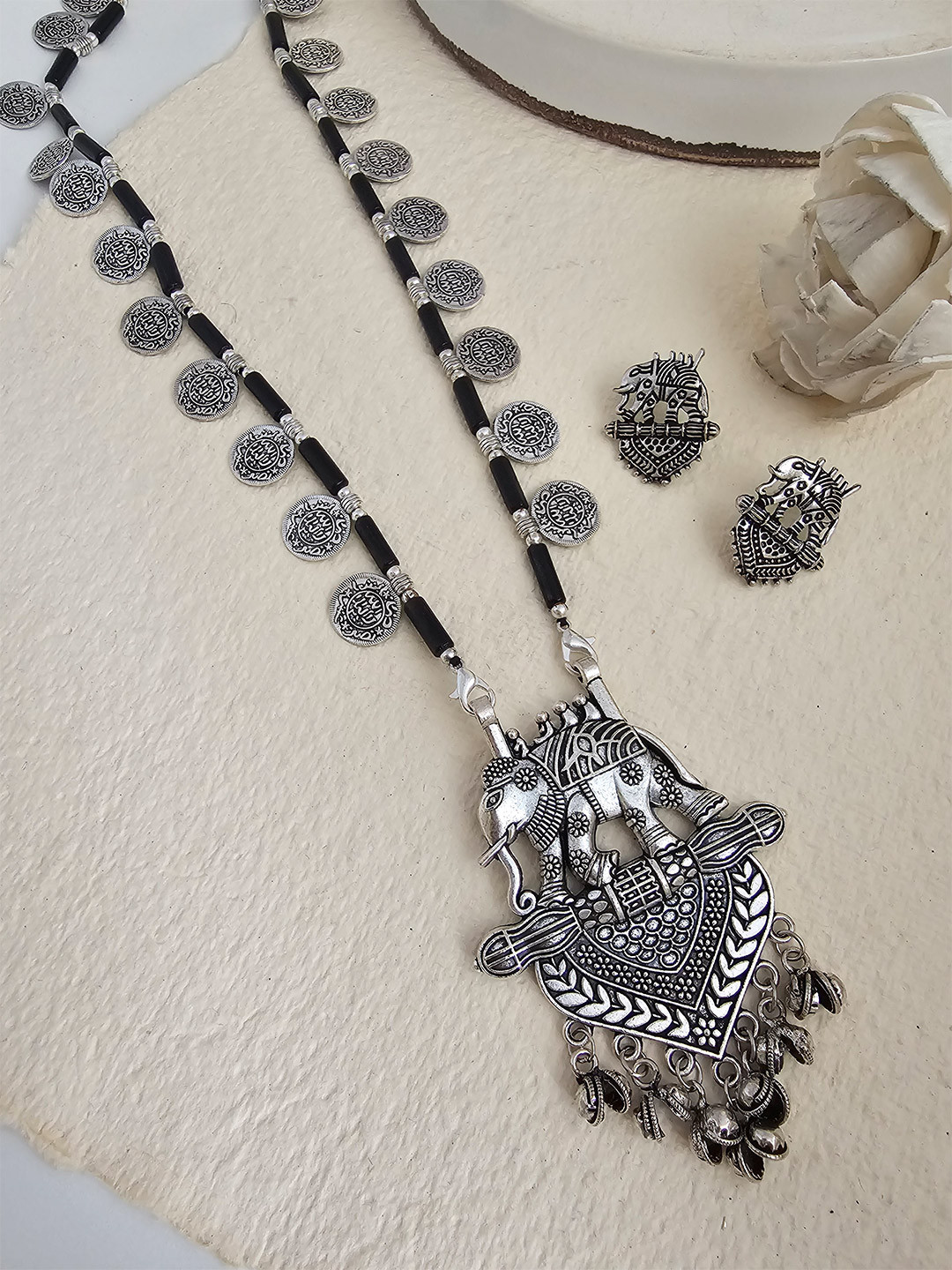 

Binnis Wardrobe Silver-Plated Oxidised Coin Jewellery Set