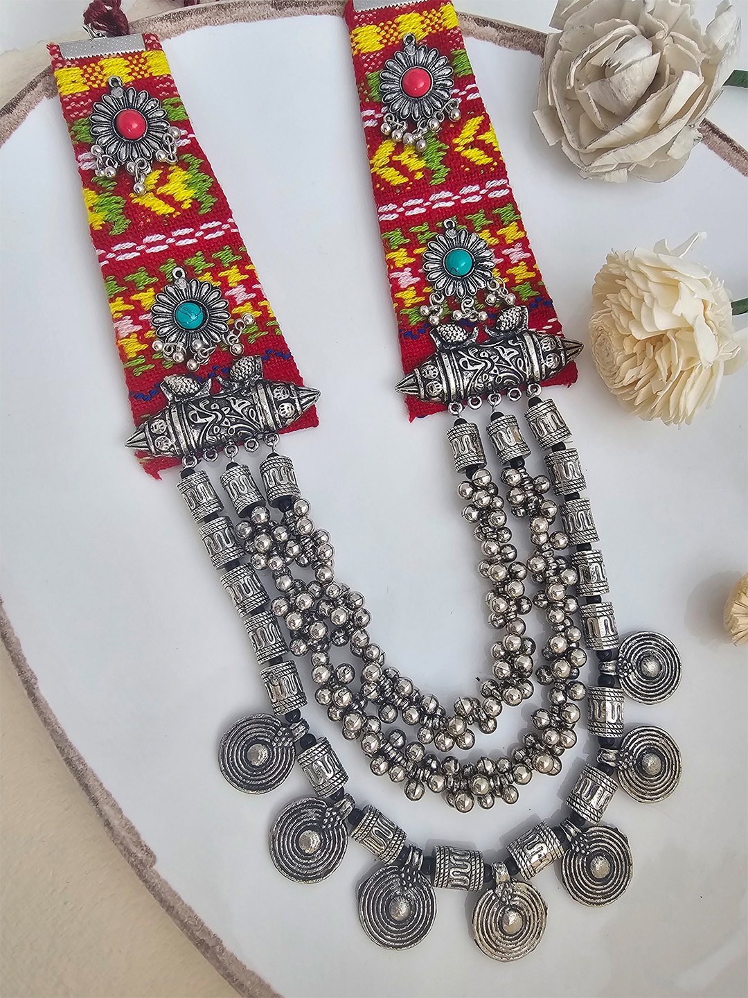

Binnis Wardrobe Women Silver-Toned & Red Silver Plated Necklace