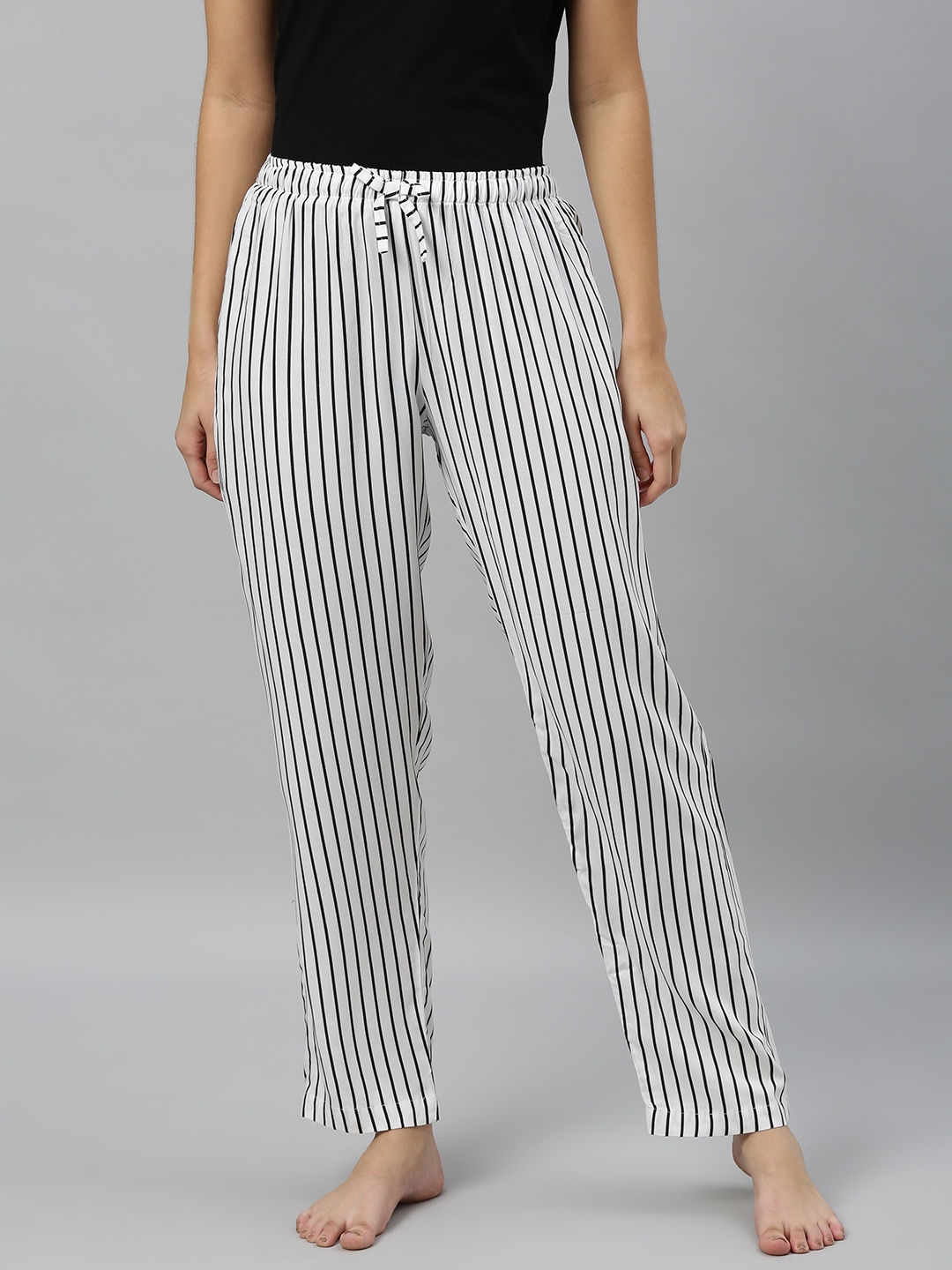 

DRAPE IN VOGUE Women White & Black Striped Relaxed Fit Lounge Pants