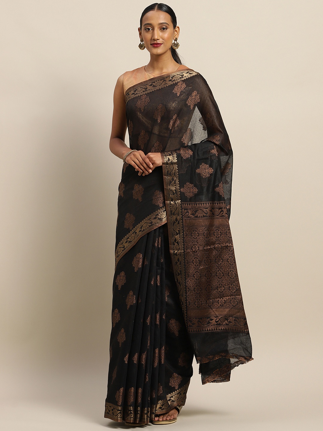 

SANGAM PRINTS Black & Golden Pure Cotton Woven Design Handloom Saree