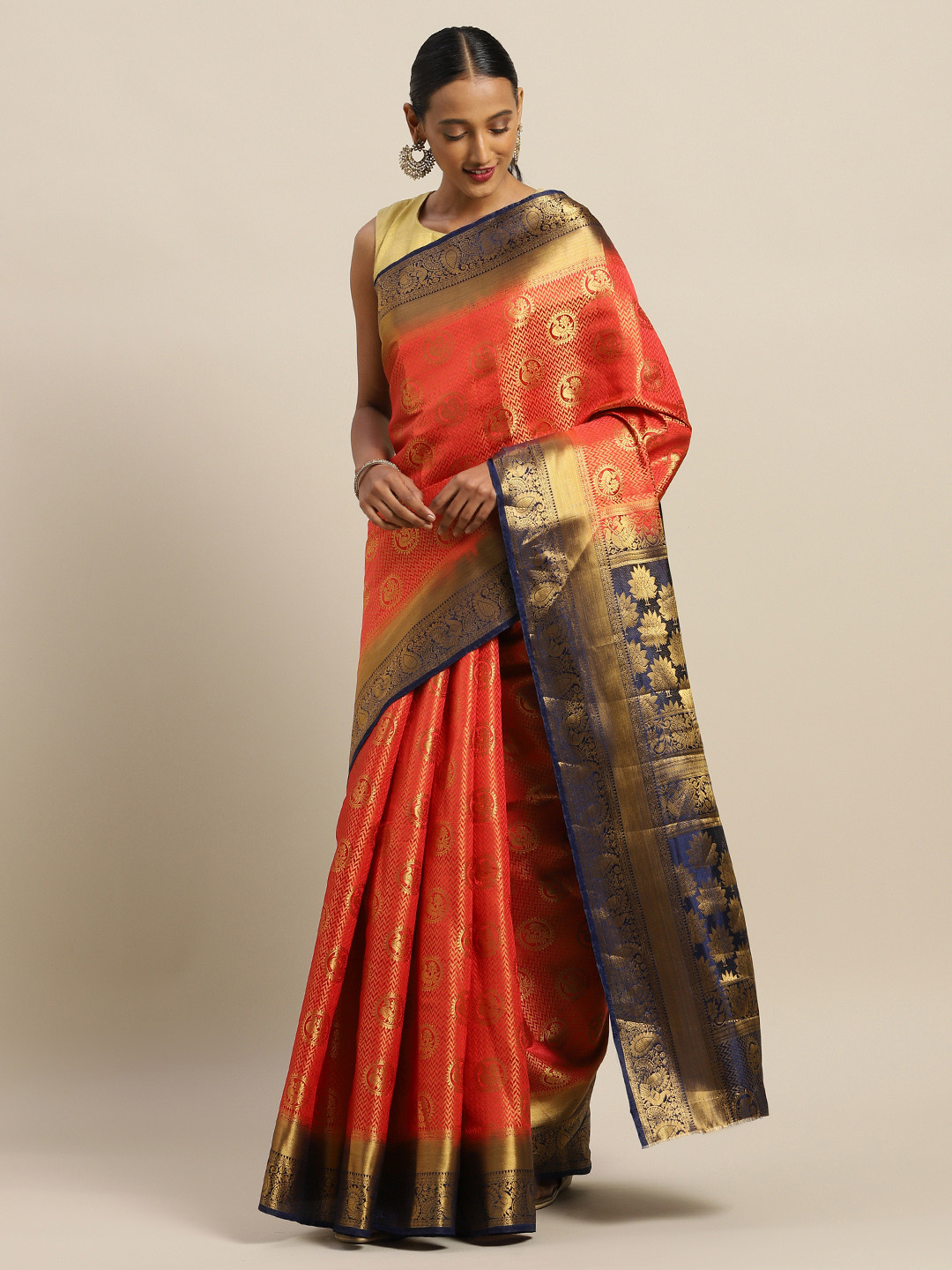 

SANGAM PRINTS Red & Gold-Toned Pure Silk Woven Design Maheshwari Saree